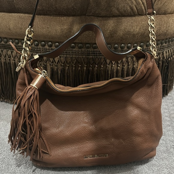 Michael Kors, leather Crossbody chain strap with fringe leather tassel - Picture 3 of 3